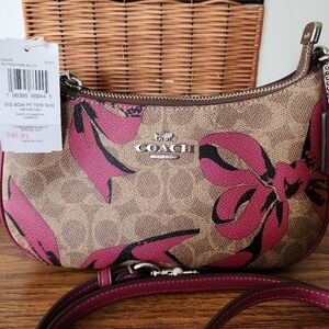 Coach mini crossbody bag